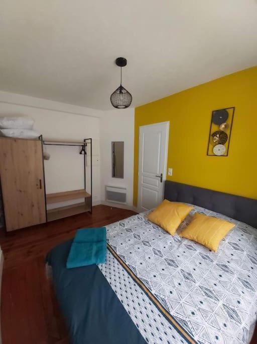L'Industriel - Lourdes Centre Apartment Luaran gambar