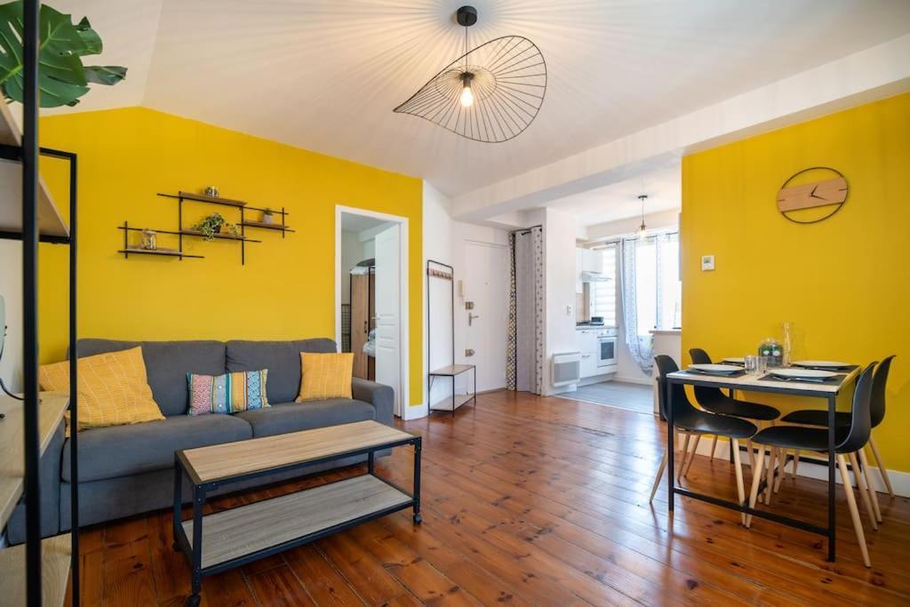 L'Industriel - Lourdes Centre Apartment Luaran gambar